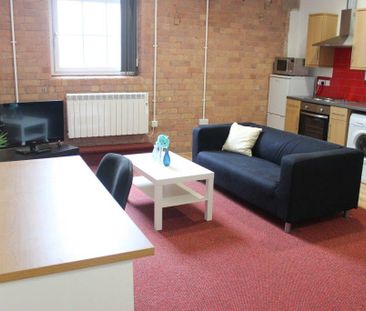 Studio to rent - Photo 6