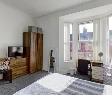 4 bedroom property to rent - Photo 5