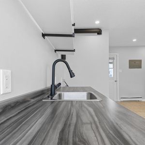 112 Garneau - 112 Garneau, Gatineau - Photo 2