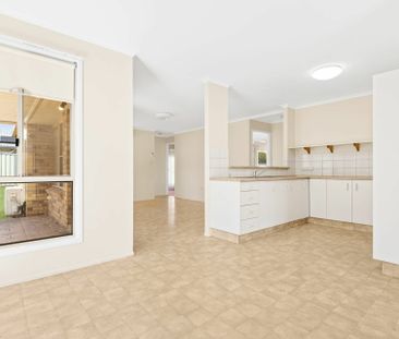 6 Crusader Street, Wilsonton - Photo 3