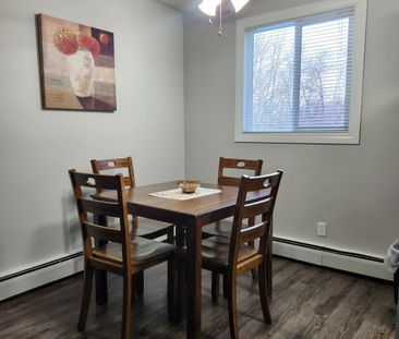 208, 3811 54 Avenue, Red Deer. AB - Photo 4