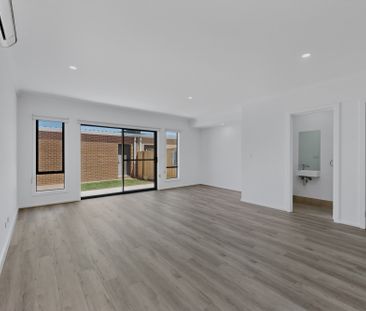 103 Prudence Parade, Point Cook VIC 3030 - House For Rent | Domain - Photo 3