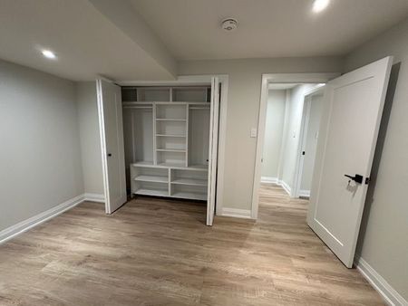 For Lease - 409 Seaview Heights, East Gwillimbury, Ontario - Photo 2