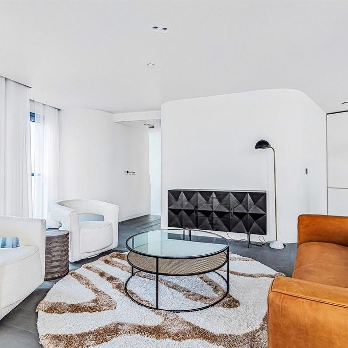 3 bedroom apartment to rent - Photo 1