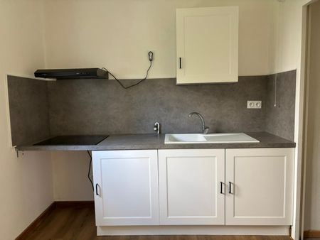 Location Appartement 3 pièces 68m² ANGOULEME 16000 - Photo 4