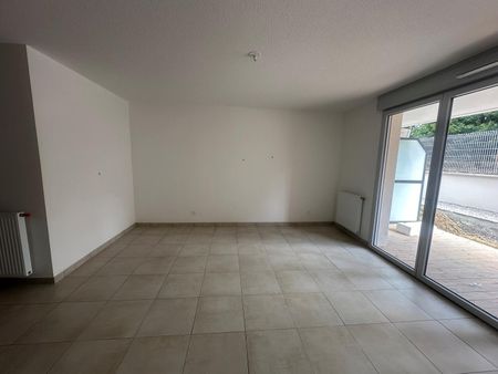 location Appartement T3 DE 59.62m² À ESCALQUENS - Photo 3