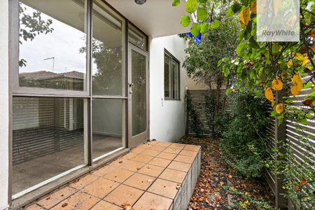 5/444 Albion Street, Brunswick West VIC 3055 - Apartment For Rent | Domain - Photo 3
