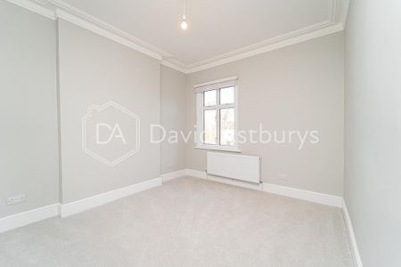 3 bedroom end of terrace house to rent - Photo 5