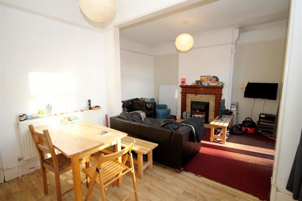 4 bed terraced house to rent in Beaufort Road, Bristol, BS7 - Photo 1