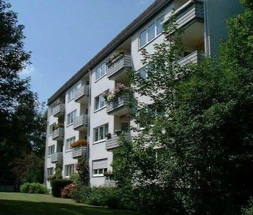 Familienwohnung im Erdgeschoss mit schönem Balkon! - Foto 4