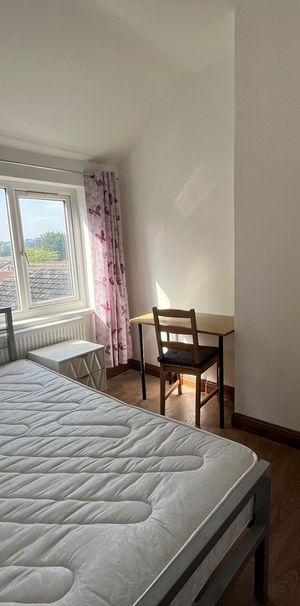 Room in a Shared House, Refurbished Mmu Uom Piccadilly Stat, M12 - Photo 1