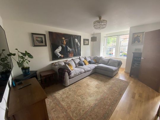 3 bedroom terraced house to rent - Photo 1