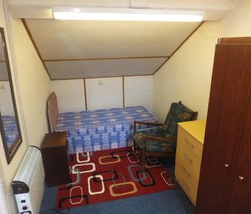 Flat 6, 70 University Street, Belfast, BT7 1HB - Photo 1