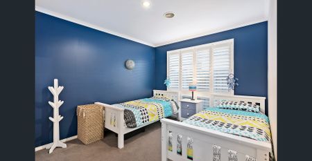 Family Home - Photo 4