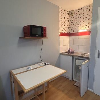Appartement 1 pièces 15m2 REIMS 391 euros - Photo 3