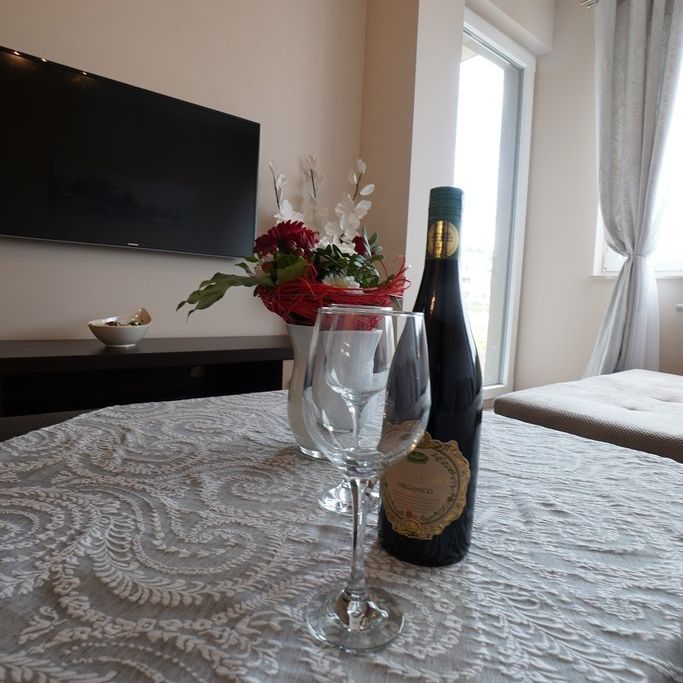 2 POKOJE Z OGRÓDKIEM- GUMIEŃCE - Zdjęcie 1