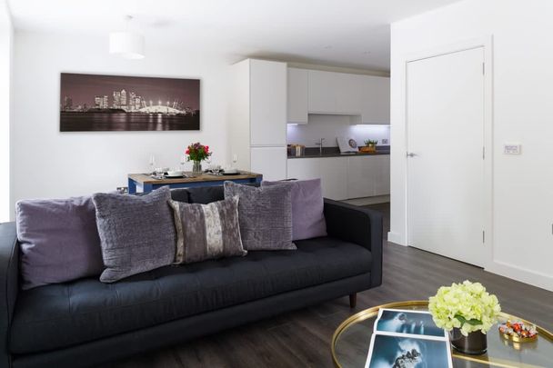 Batavia Road New Cross SE14 - Photo 1