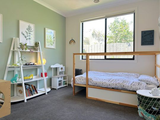 Exceptional Quality in the Heart of Kilsyth - Photo 1