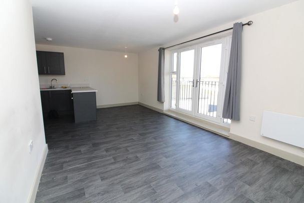 2 bedroom apartment to rent - Photo 1