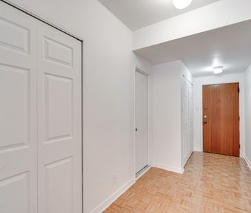3484 Rue Stanley, #610 - Photo 2