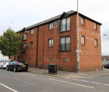 6 John Longs Court, 102-110 Beersbridge Road, - Photo 1