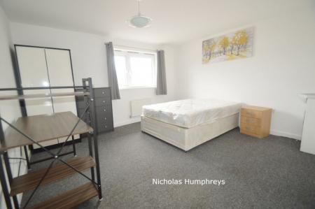 Aviation Avenue - Photo 4