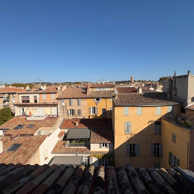 Location T2 Rotonde - Photo 1