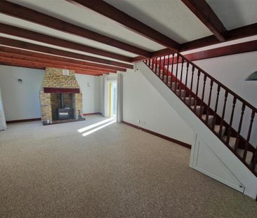 2 bedroom detached house to rent - Photo 2