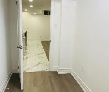 8 WIMBLEDON COURT - Photo 6