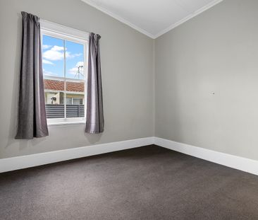 Room by Room on West Street - Photo 4