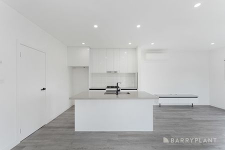 Modern Comfort in a Prime St Albans Location - Photo 5