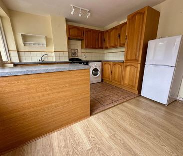 2 bedroom detached house to rent - Photo 4