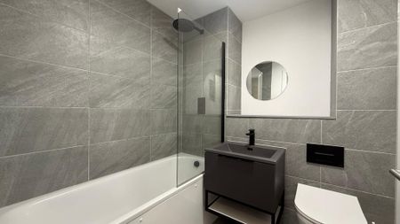 3 bedroom apartment to rent - Photo 5