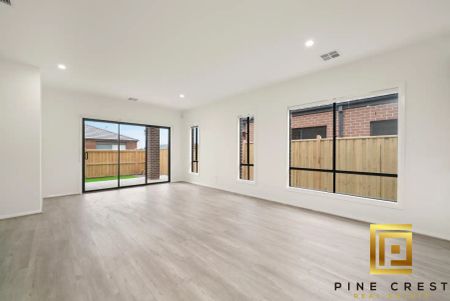 “Family home for rent” - Photo 3