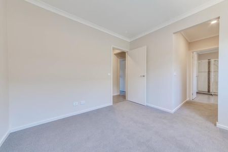 Low Maintenance Living! - Photo 3