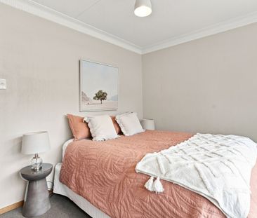 Elevated family home - Photo 6