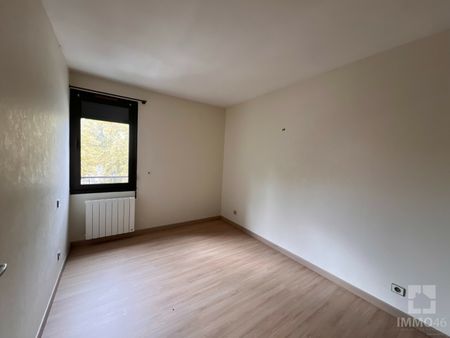 Location Appartement 2 pièces 46m² CAHORS 46000 - Photo 5
