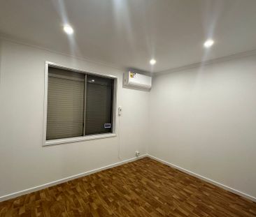 21 Burdekin Avenue, Hillcrest. - Photo 3