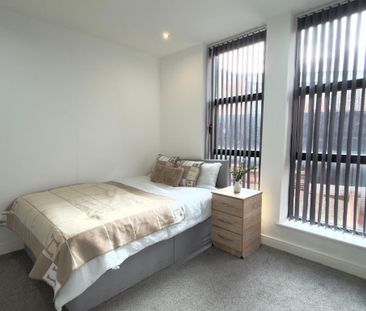 1 bedroom in a flat share to rent - Photo 1