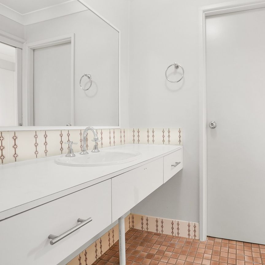 34 Golden Valley Drive, Glossodia NSW 2756 - House For Rent | Domain - Photo 1