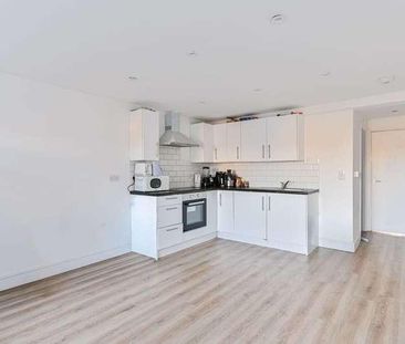 Bond Road, Mitcham, CR4 - Photo 3