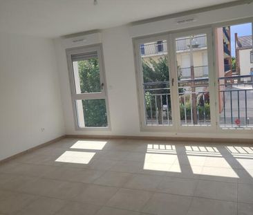 Location Appartement 1 pièce 32m² LUCE 28110 - Photo 2