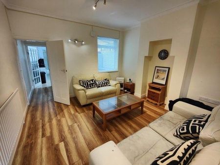 4 bedroom house share to rent - Photo 2