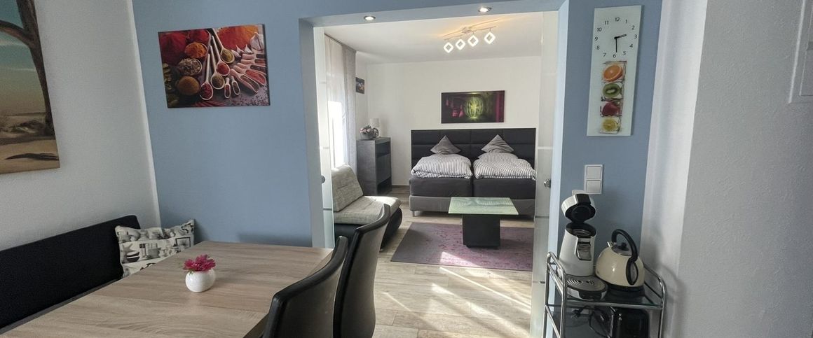 Charmant und Modern in Leverkusen, Video online - Photo 1