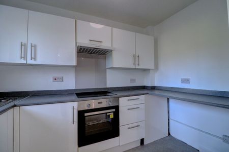 2 bedroom flat to rent, - Photo 5