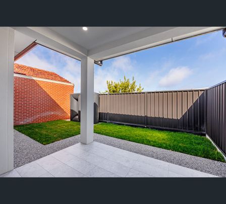 1/37 Green Avenue, Seaton, SA 5023 - Photo 1
