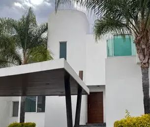Casa en Lomas De Gran Jardín, León - Photo 1