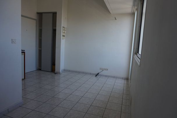 STUDIO - 18,30 m² TAMPON (97430) - Photo 1