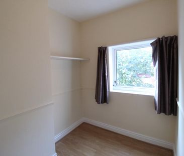 3 bedroom House To Let - Photo 2