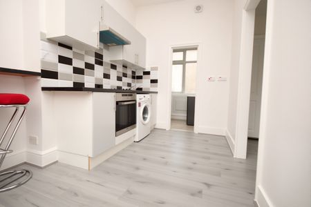 Studio Flat, Gratton Terrace, NW2 - Photo 5